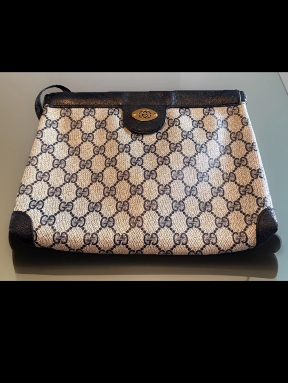 *GUCCI* GG Monogram Supreme Canvas Crossbody Bag ITALY 007 87 5553 70’s /80 VTG